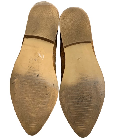 Anthropologie Kaanas Distressed Leather Booties - Picture 4 of 9